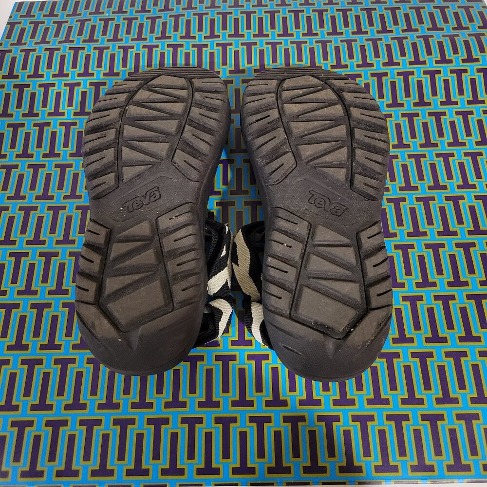TEVA Platform Sandal Batik Print Size 8.5 Like New - Picture 7 of 7